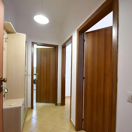 Casa Marea Daire Golem (Tirana)